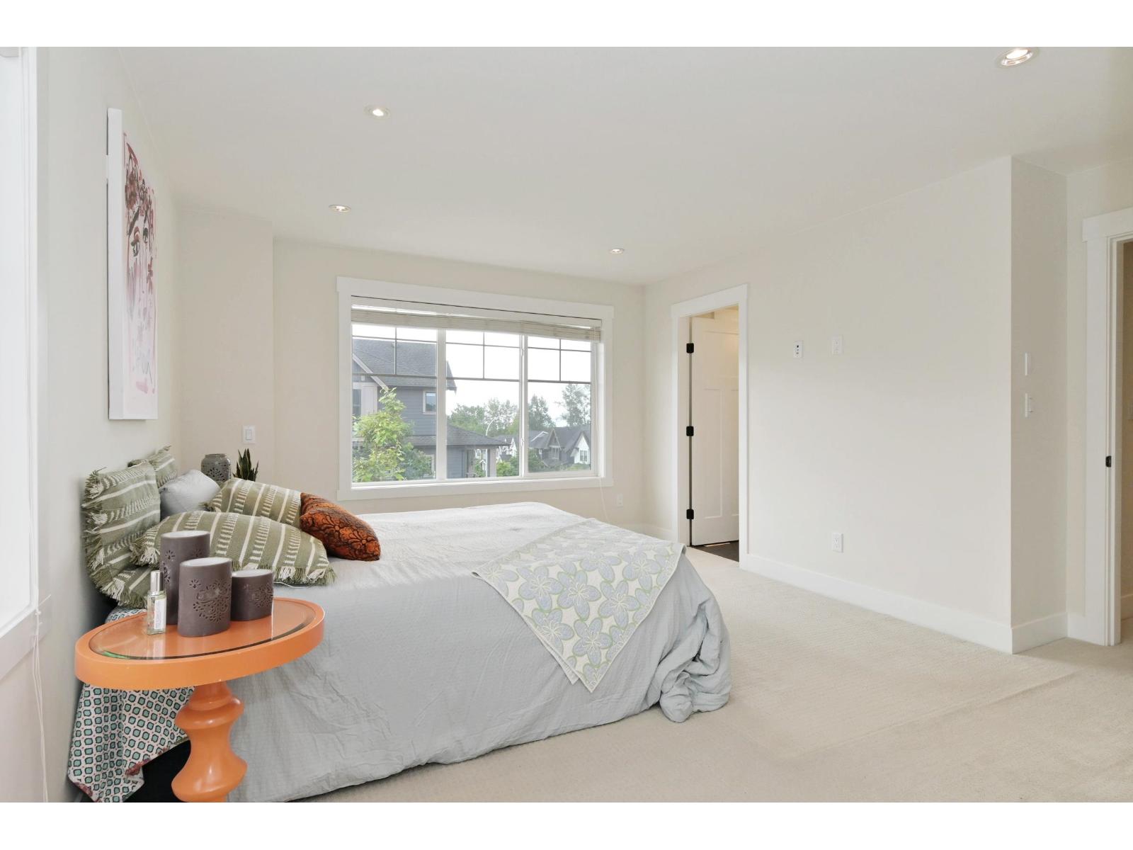 16455 22 AVENUE, Surrey