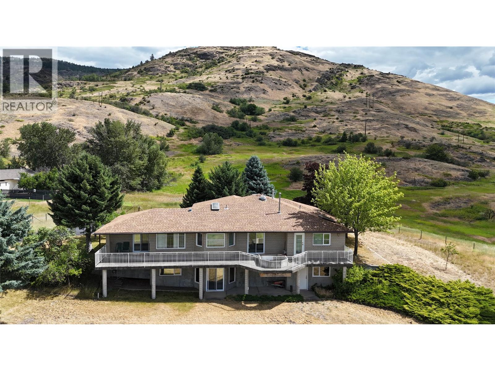 210 WINNIPEG Avenue - 12