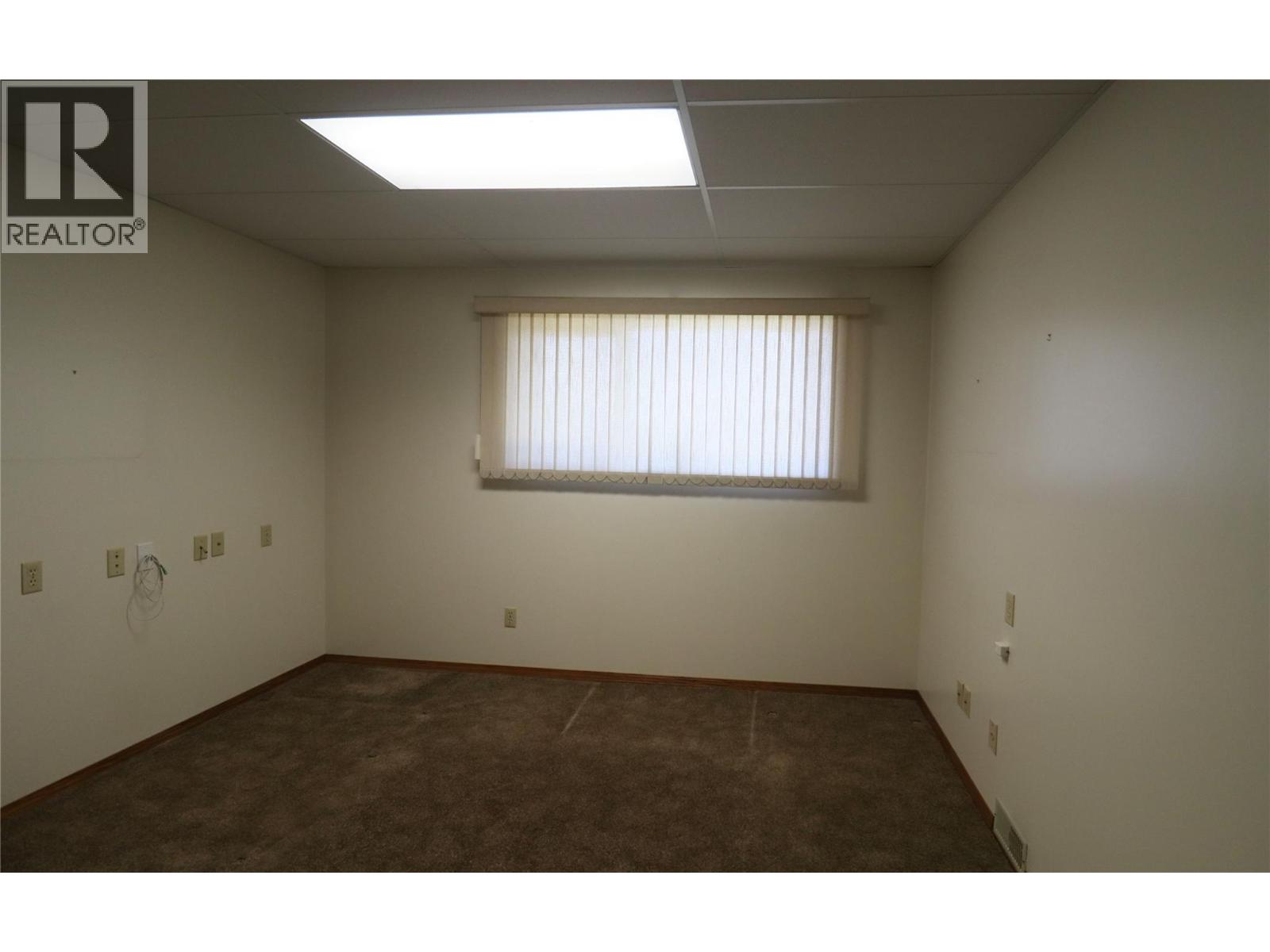 210 WINNIPEG Avenue - 36