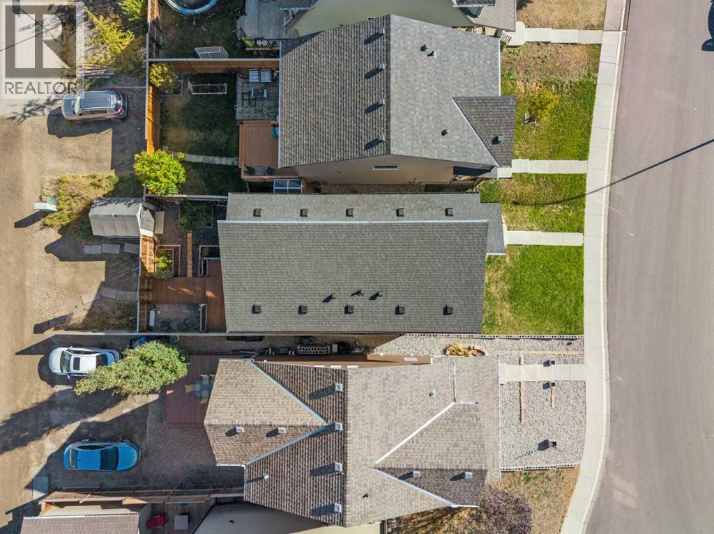 Single Family House for Sale in  Copperpond Park SE Copperfield Calgary 