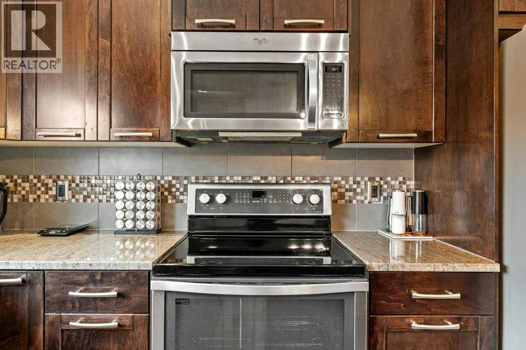 24 Copperpond Park SE, Calgary, Alberta