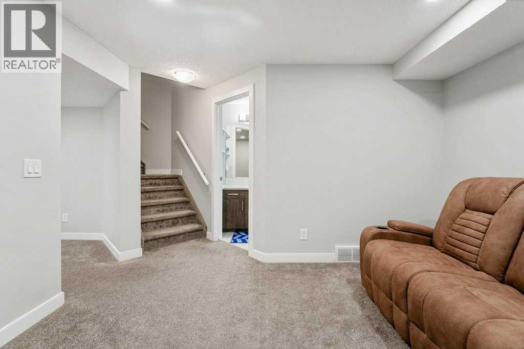 Single Family House for Sale in  Copperpond Park SE Copperfield Calgary 