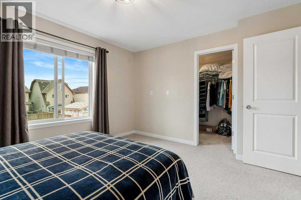 Single Family House for Sale in  Copperpond Park SE Copperfield Calgary 