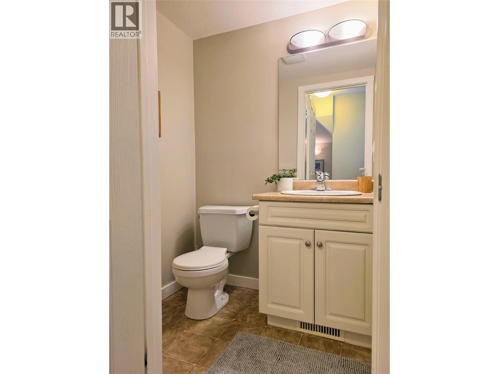 200 Black Forest Trail Unit# 203, Invermere