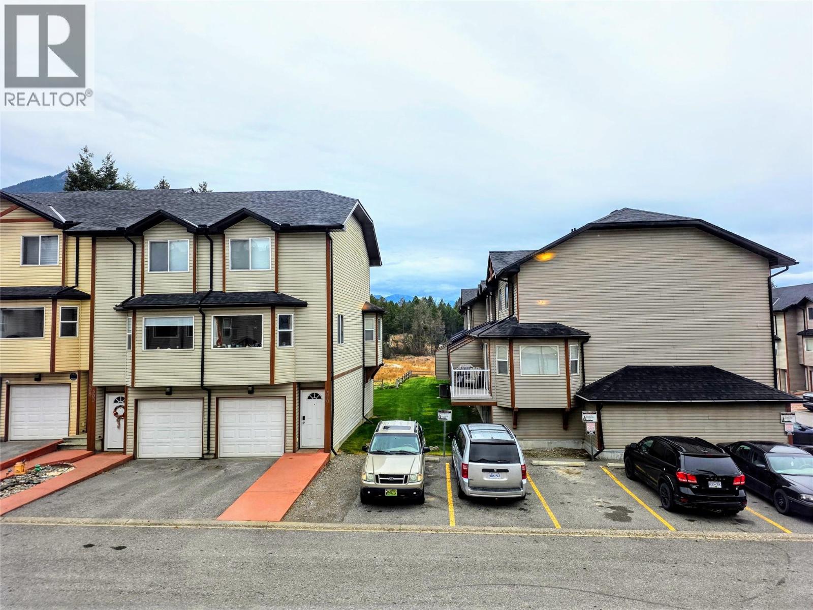 200 Black Forest Trail Unit# 203, Invermere