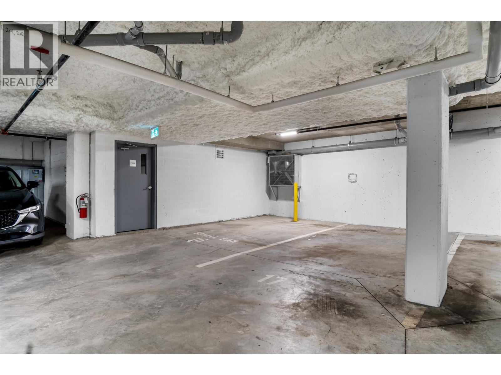 106 7131 17TH AVENUE, Burnaby