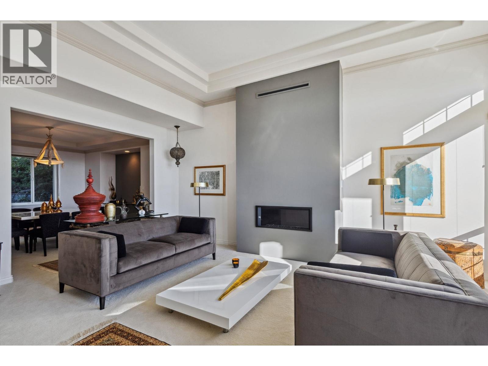 3823 MICHENER WAY, North Vancouver