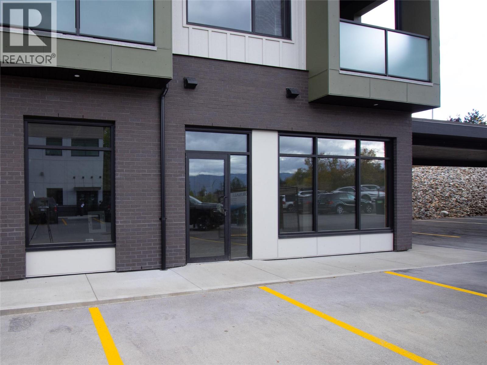 B103 2110 11 Avenue Northeast, Salmon Arm