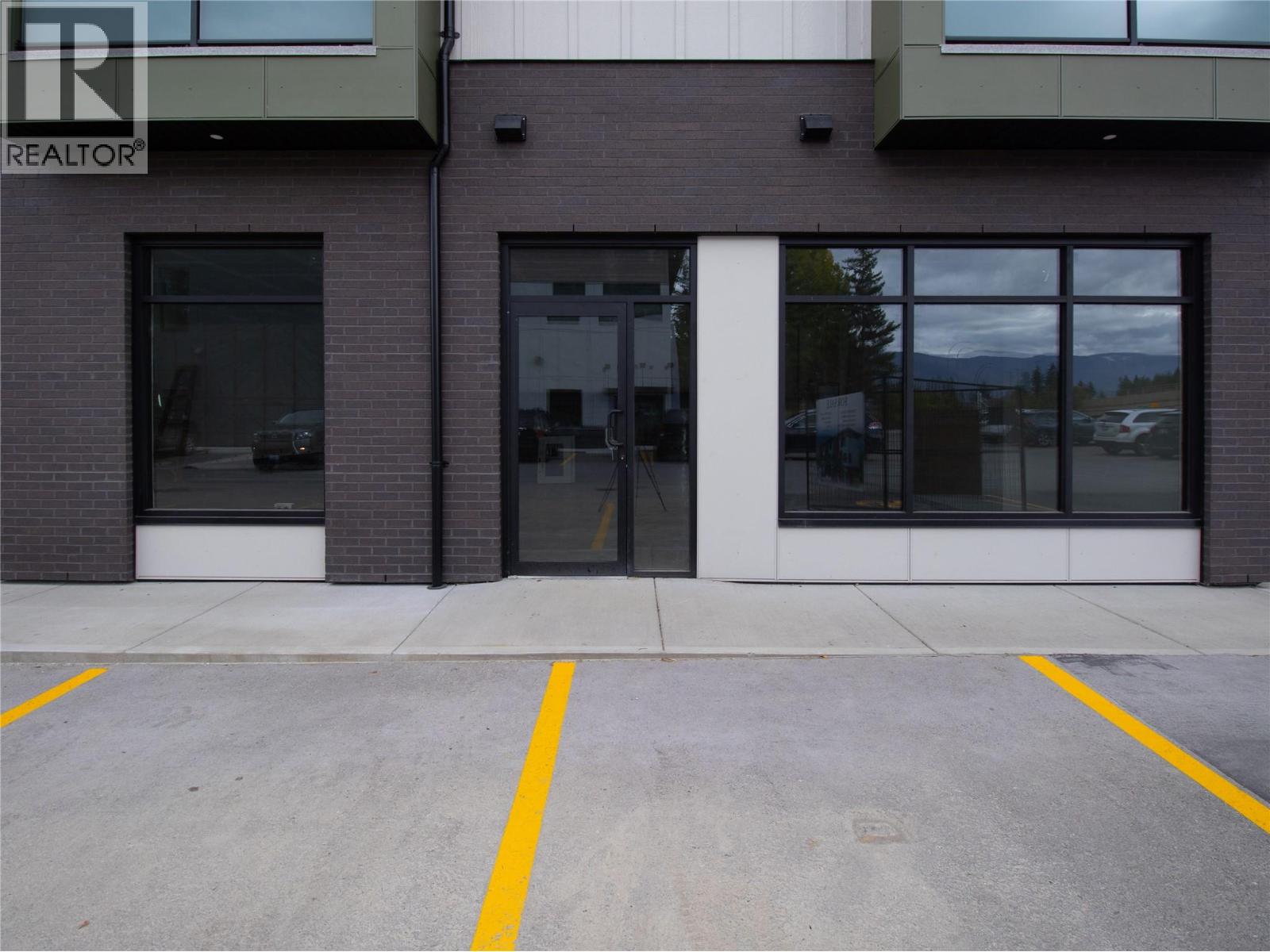 B103 2110 11 Avenue Northeast, Salmon Arm