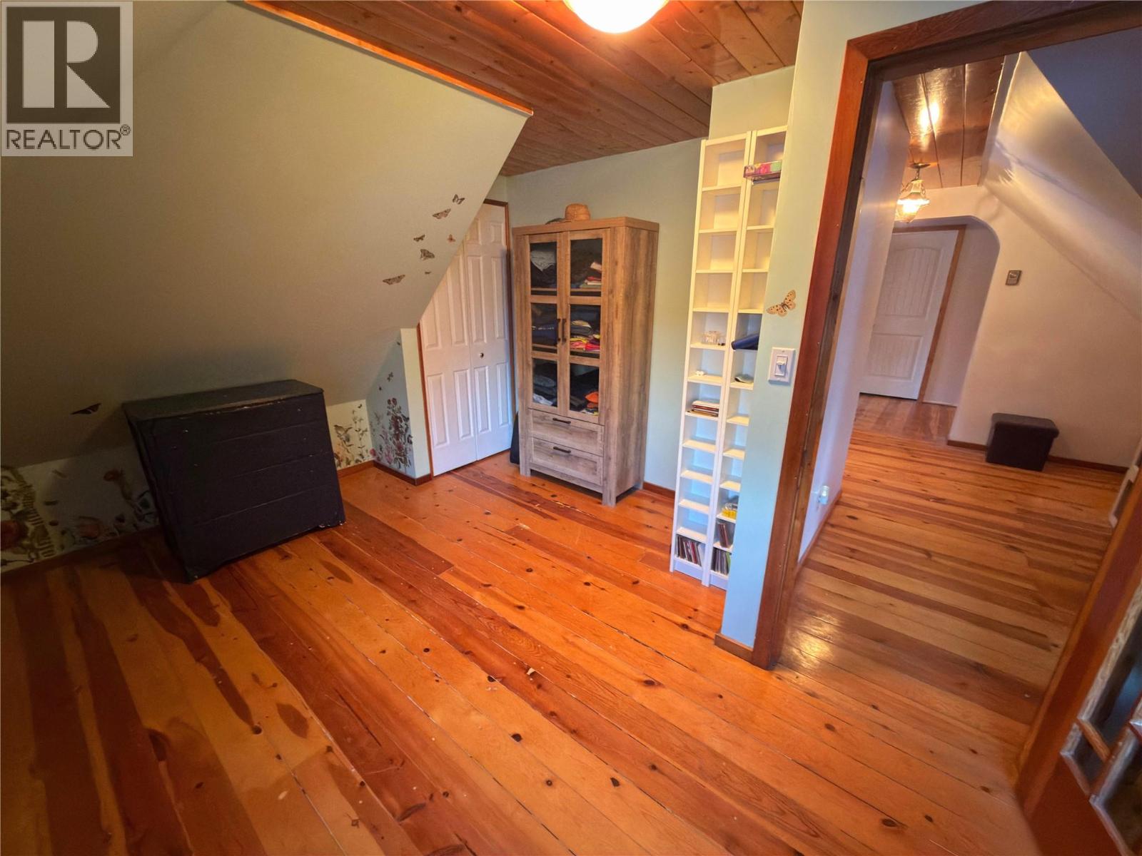  175 Link Lake Road, Princeton