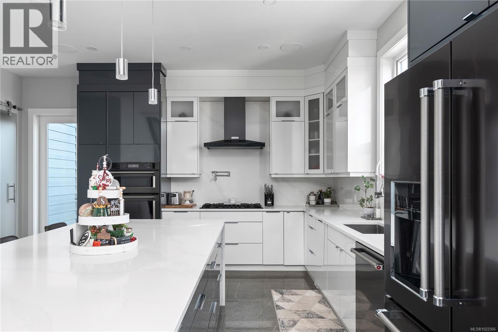 3630 RIDGE VIEW Terr, Colwood