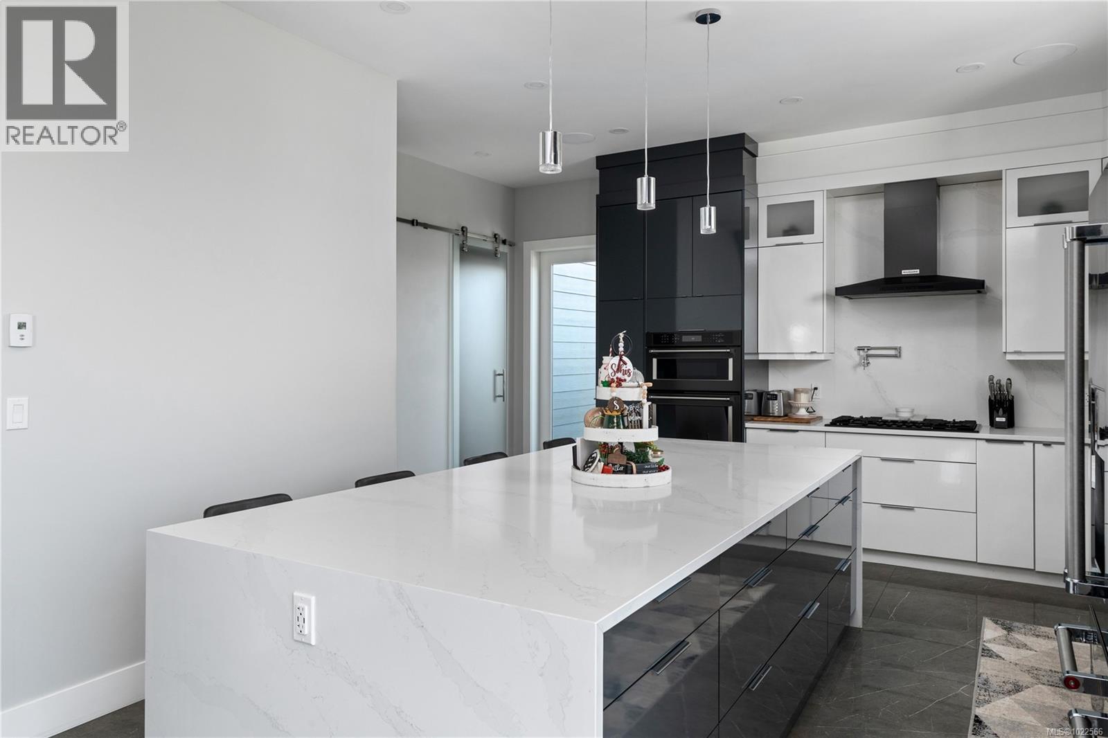 3630 RIDGE VIEW Terr, Colwood