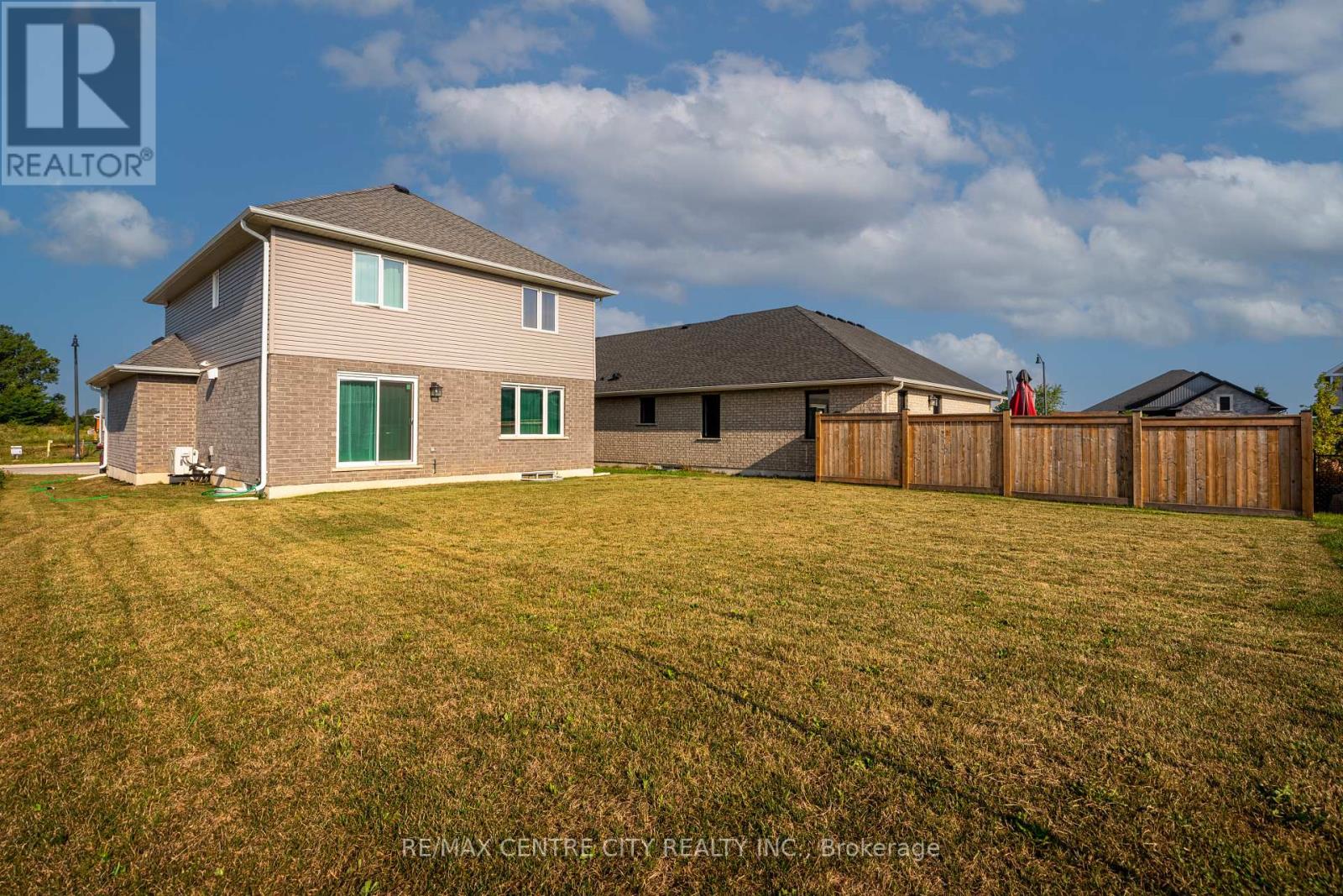 93 BENJAMIN PARKWAY - 24