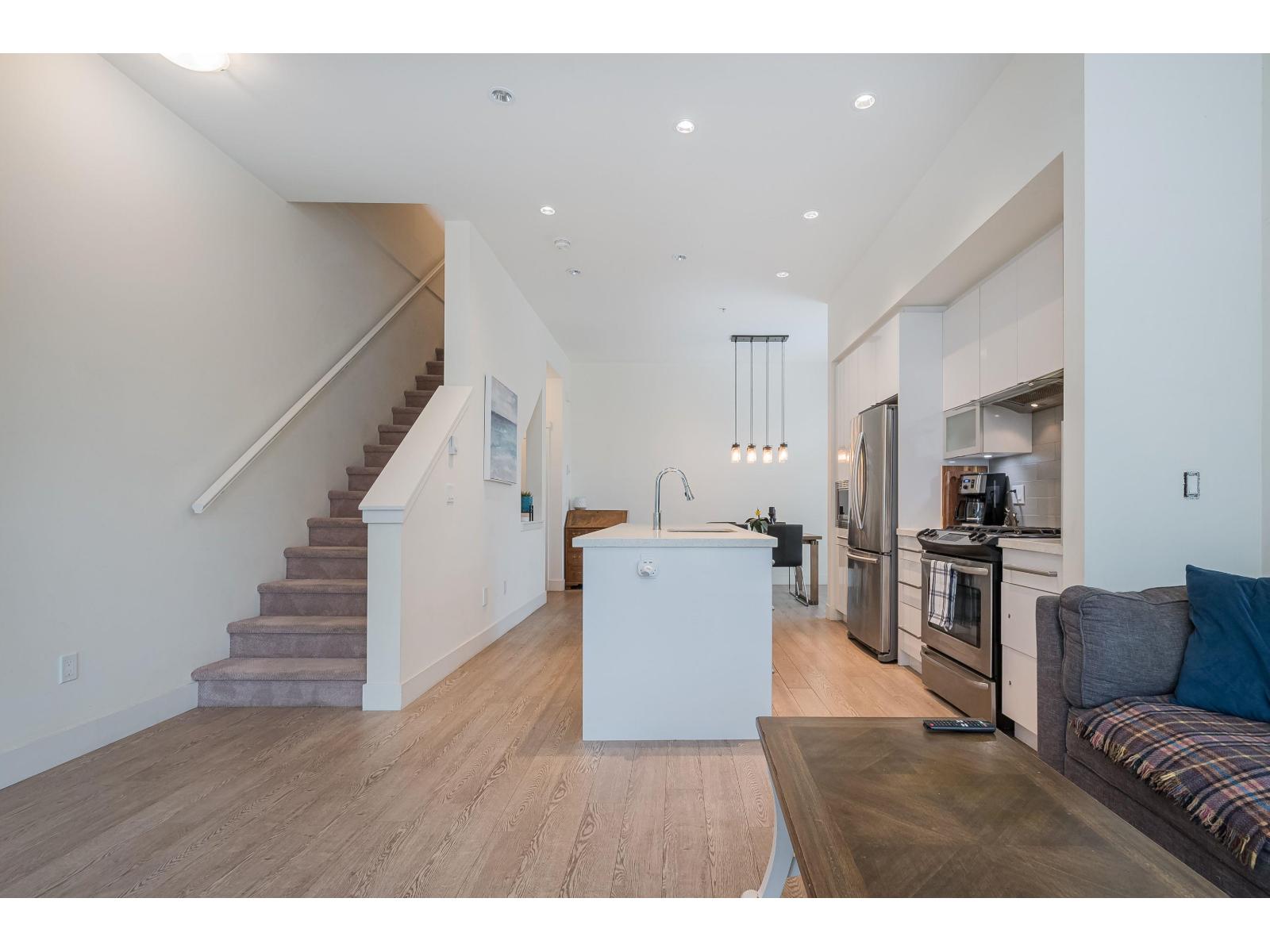 51 7811 209 STREET, Langley