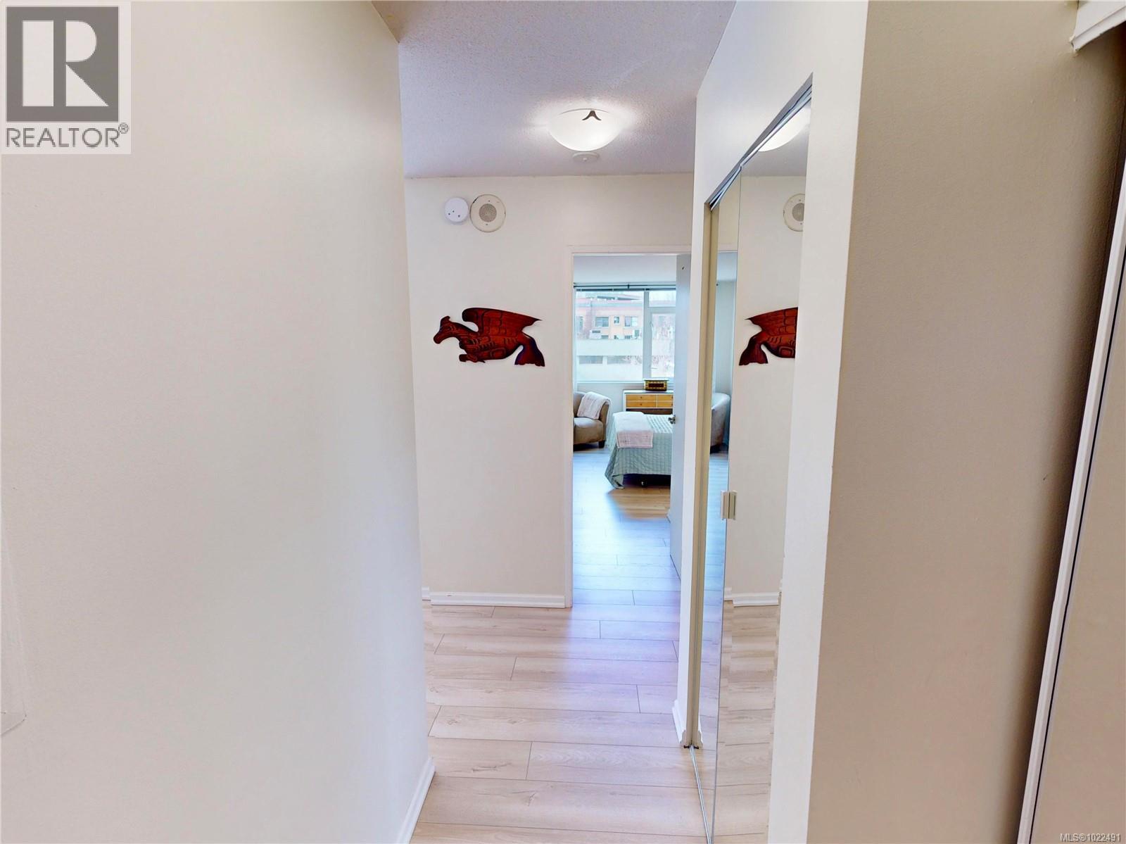 312 835 View St, Victoria