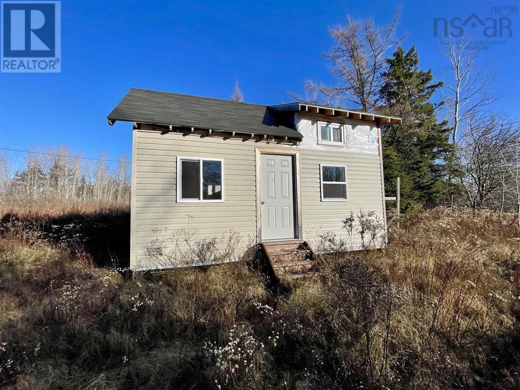 Property 16 of 21 of North Wallace Bay Road