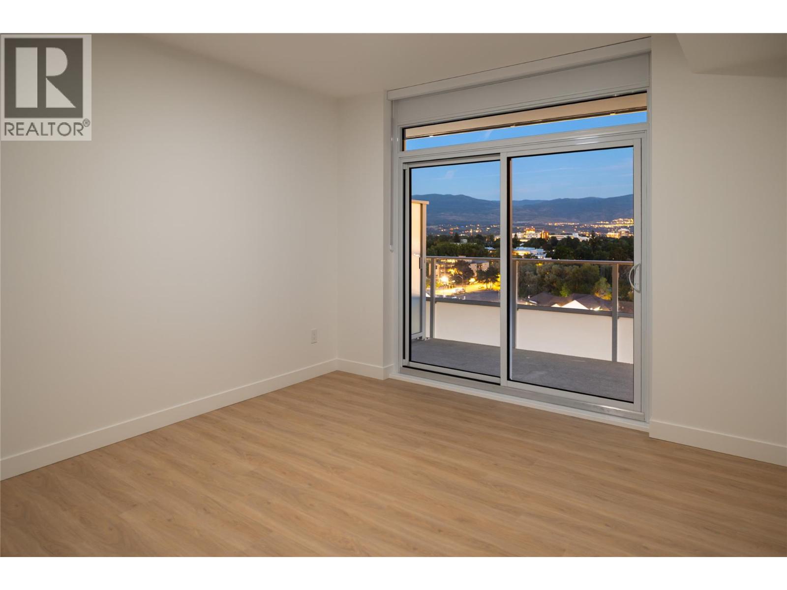 807 238 Leon Avenue, Kelowna