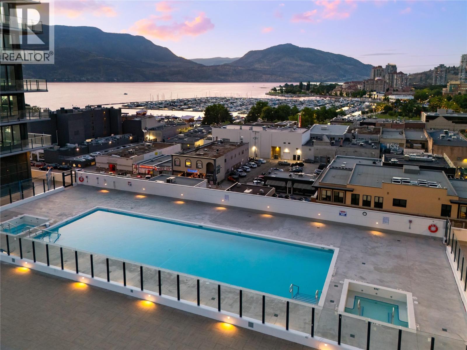 807 238 Leon Avenue, Kelowna