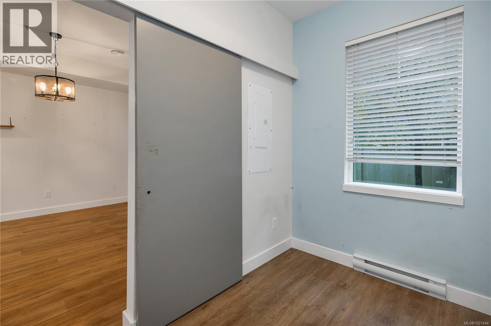 4 796 Island Hwy S, Campbell River