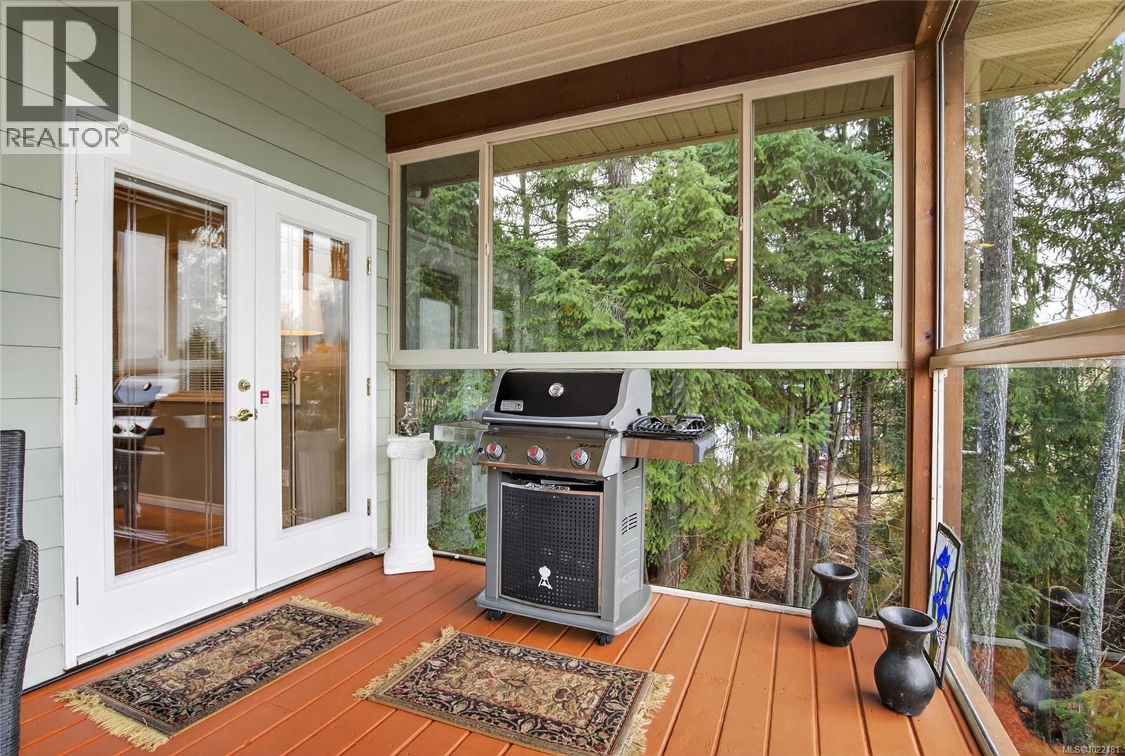 6042 Chippewa Rd, Duncan