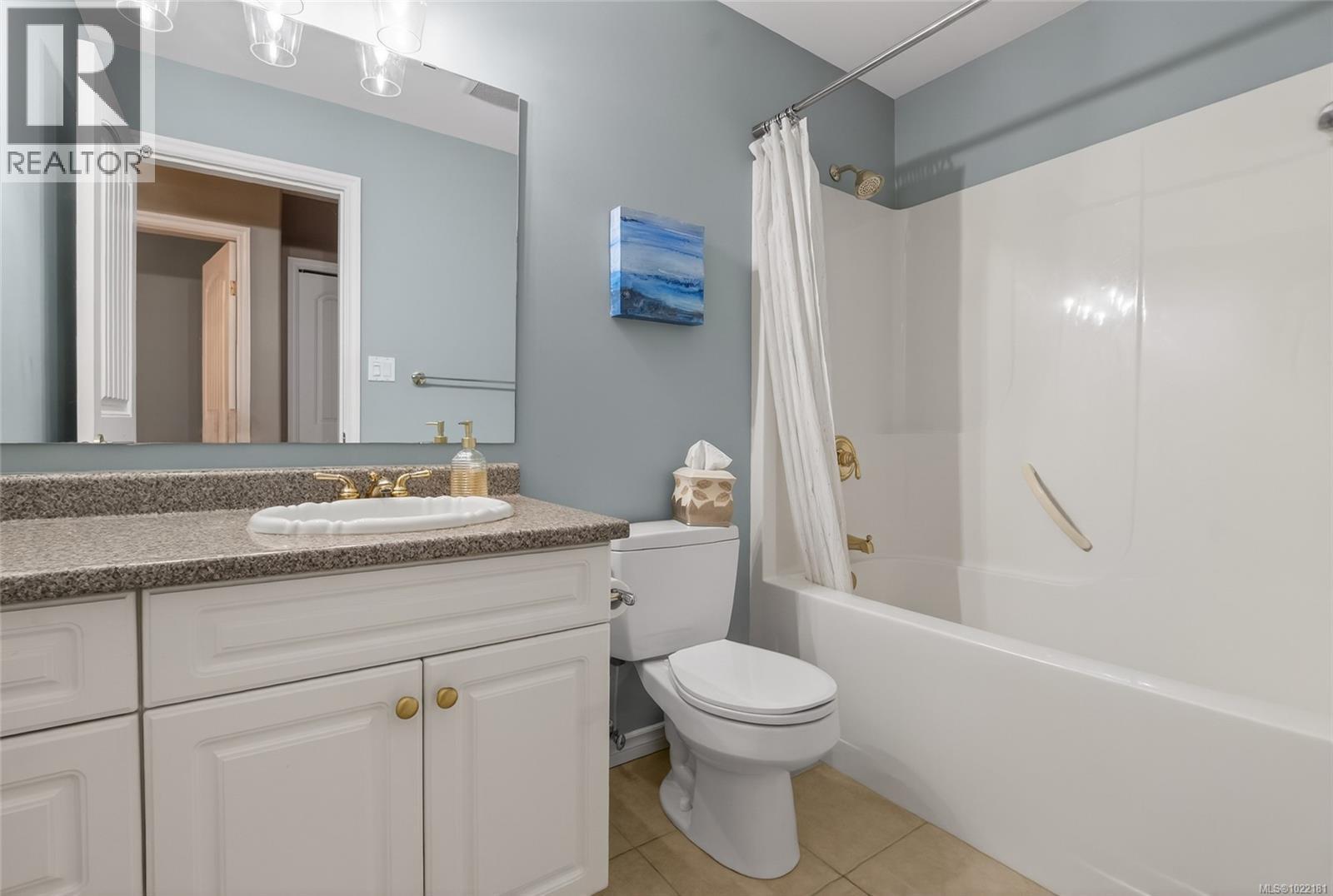 6042 Chippewa Rd, Duncan