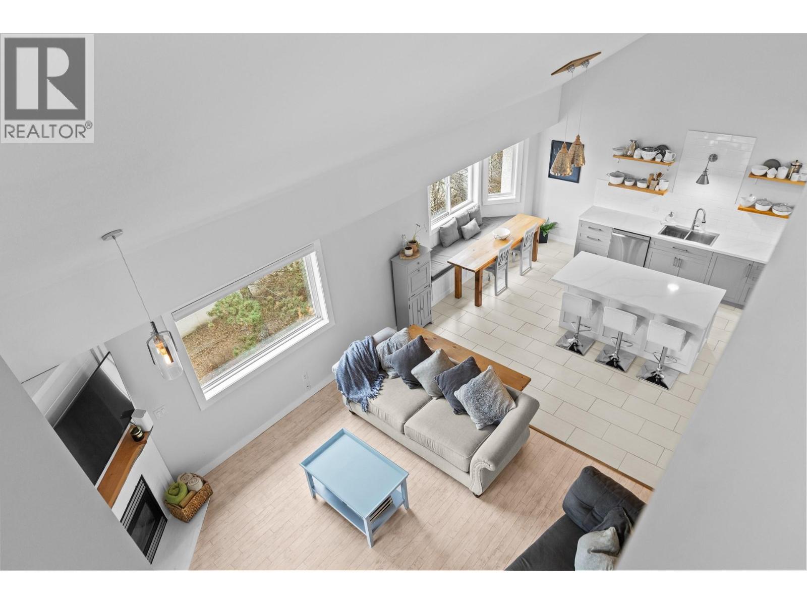 302 2300 Benvoulin Road, Kelowna