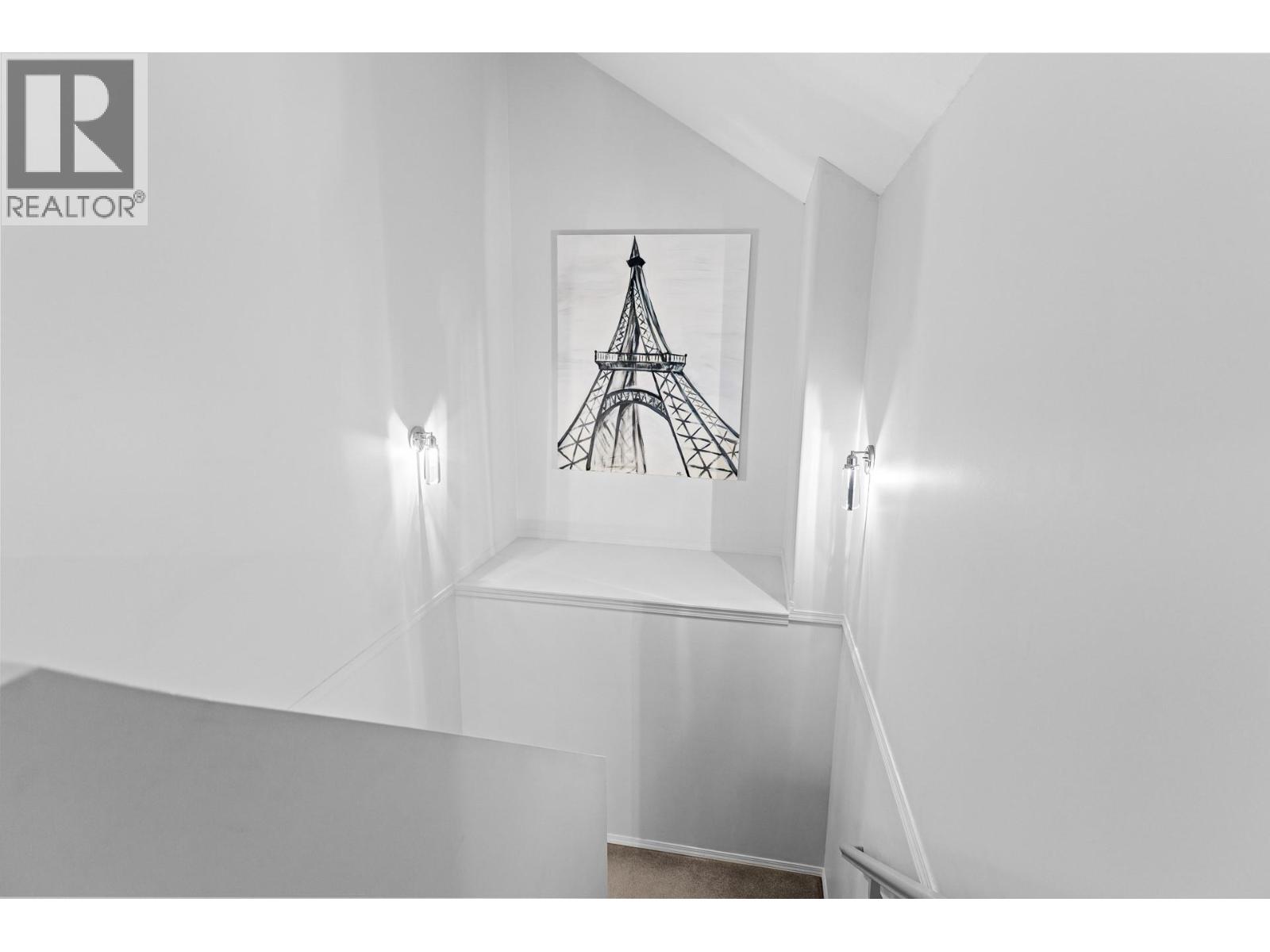 302 2300 Benvoulin Road, Kelowna