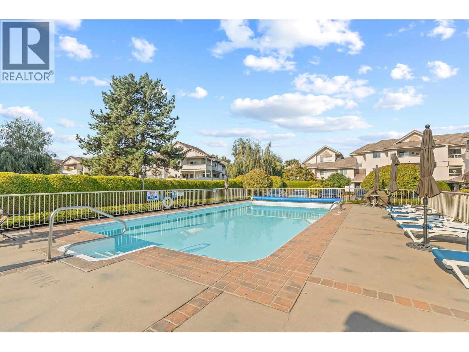 302 2300 Benvoulin Road, Kelowna