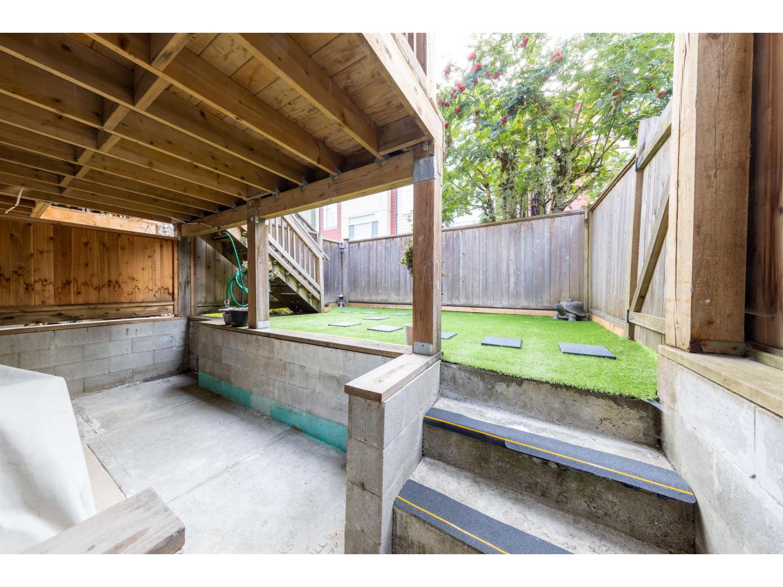 #24-11735 89A Avenue, Delta