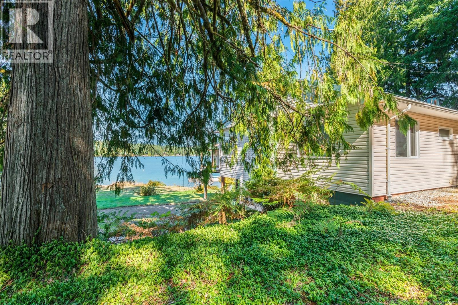 10011 Blower Rd, Port Alberni