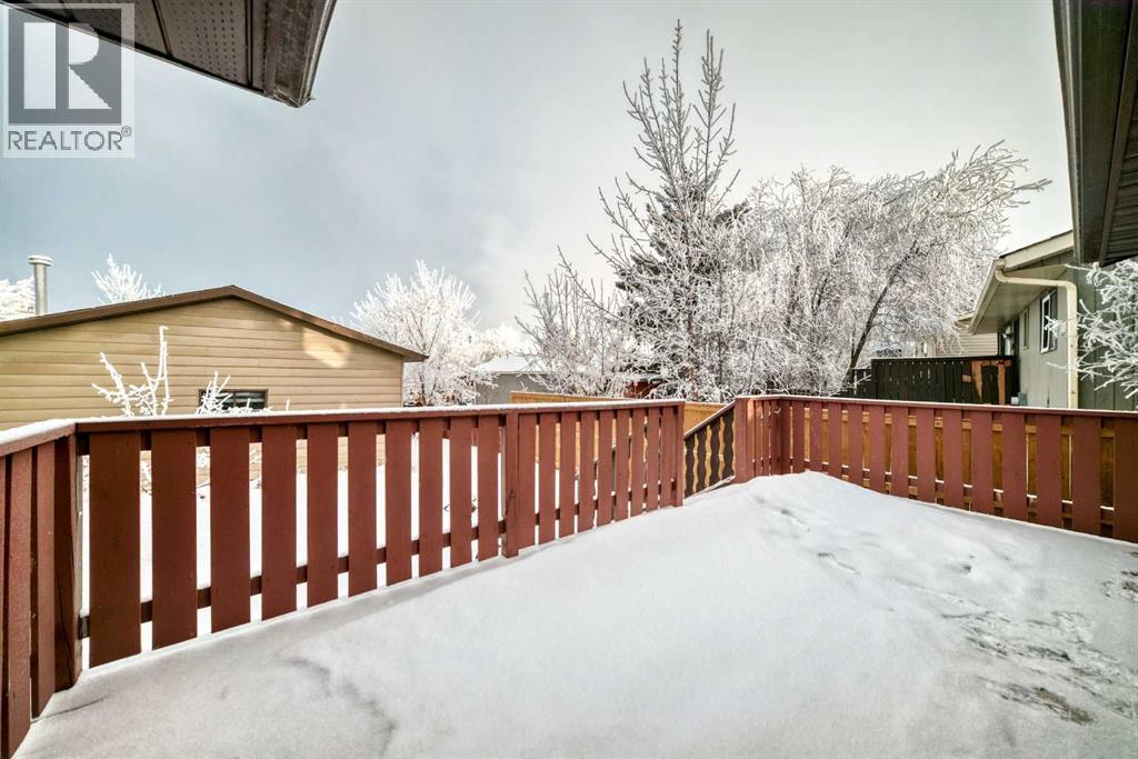 Single Family House Bi-level for Sale in  Falwood Way NE Falconridge Calgary 