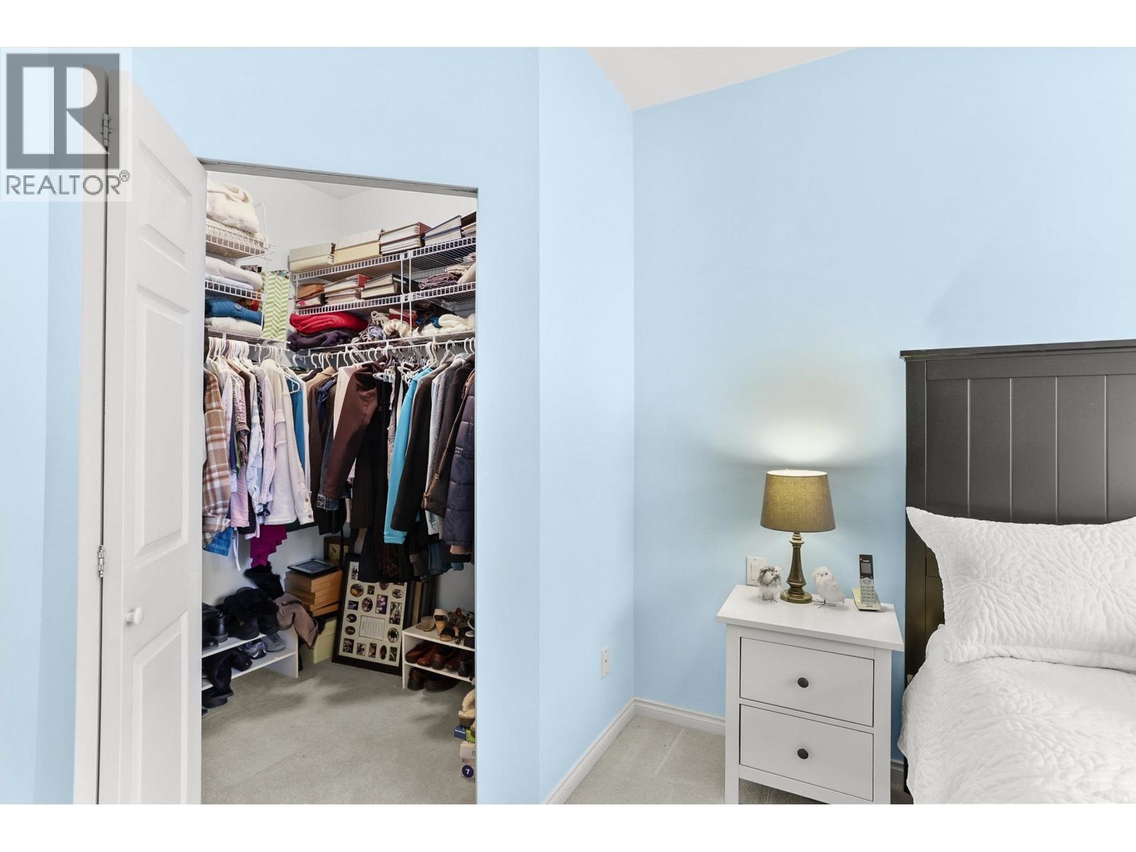 343 3098 GUILDFORD WAY, Coquitlam