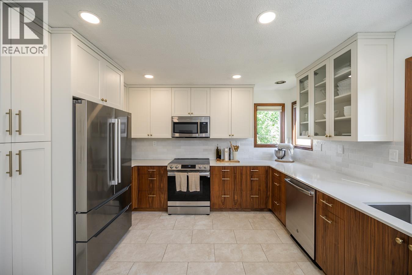 5620 MCGRATH PLACE, Prince George