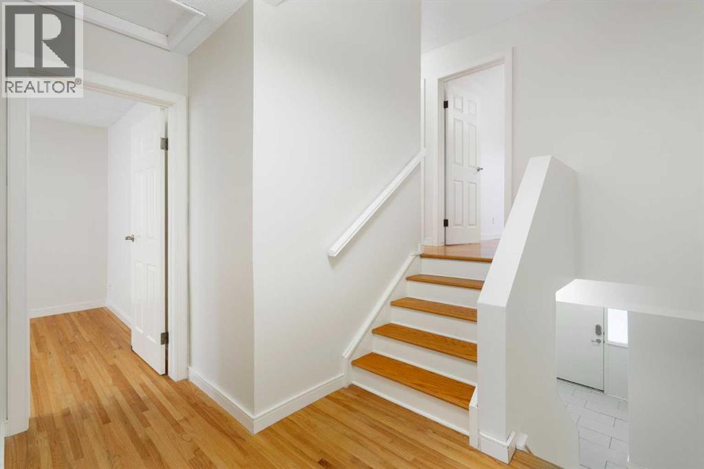 Single Family House 4 Level for Sale in   Braniff Road SW Braeside Calgary 