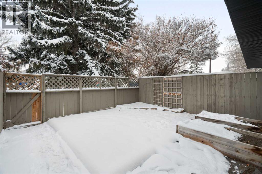 Single Family House 4 Level for Sale in   Braniff Road SW Braeside Calgary 