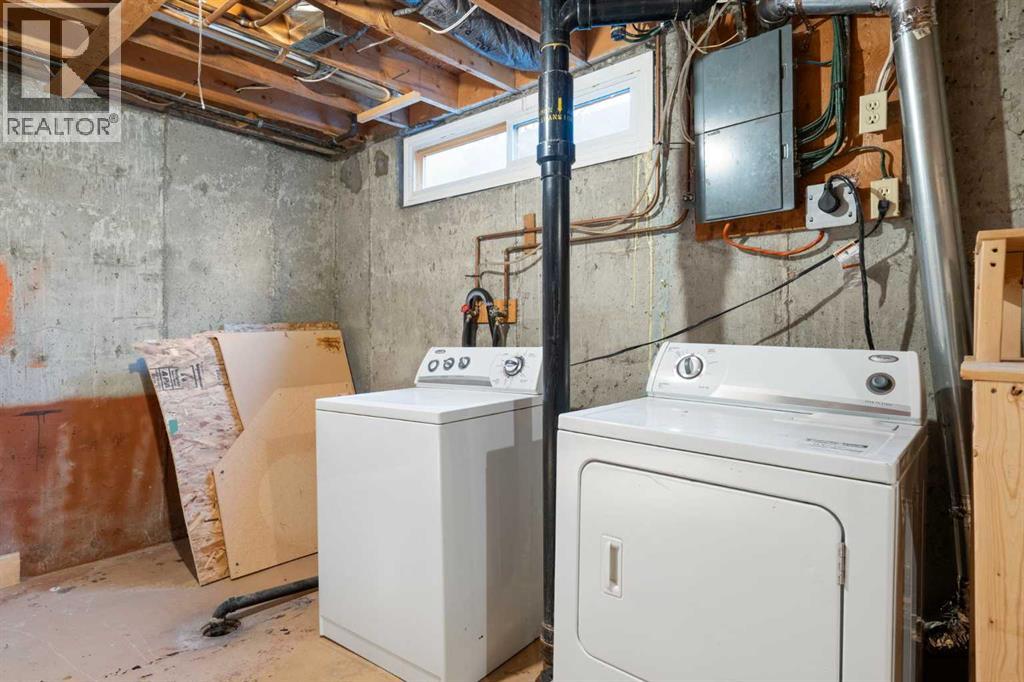 Single Family House 4 Level for Sale in   Braniff Road SW Braeside Calgary 