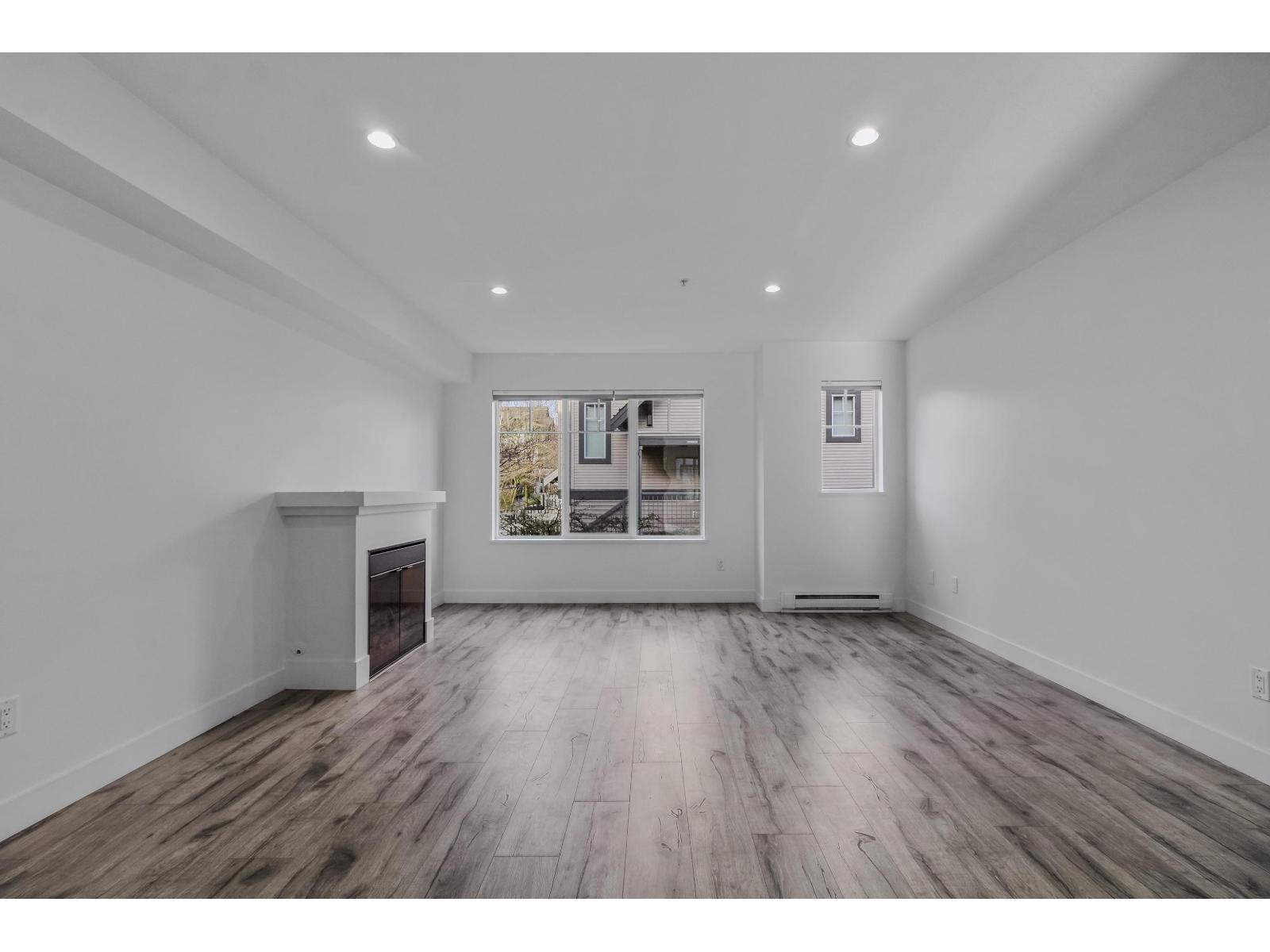 82 20038 70 AVENUE, Langley