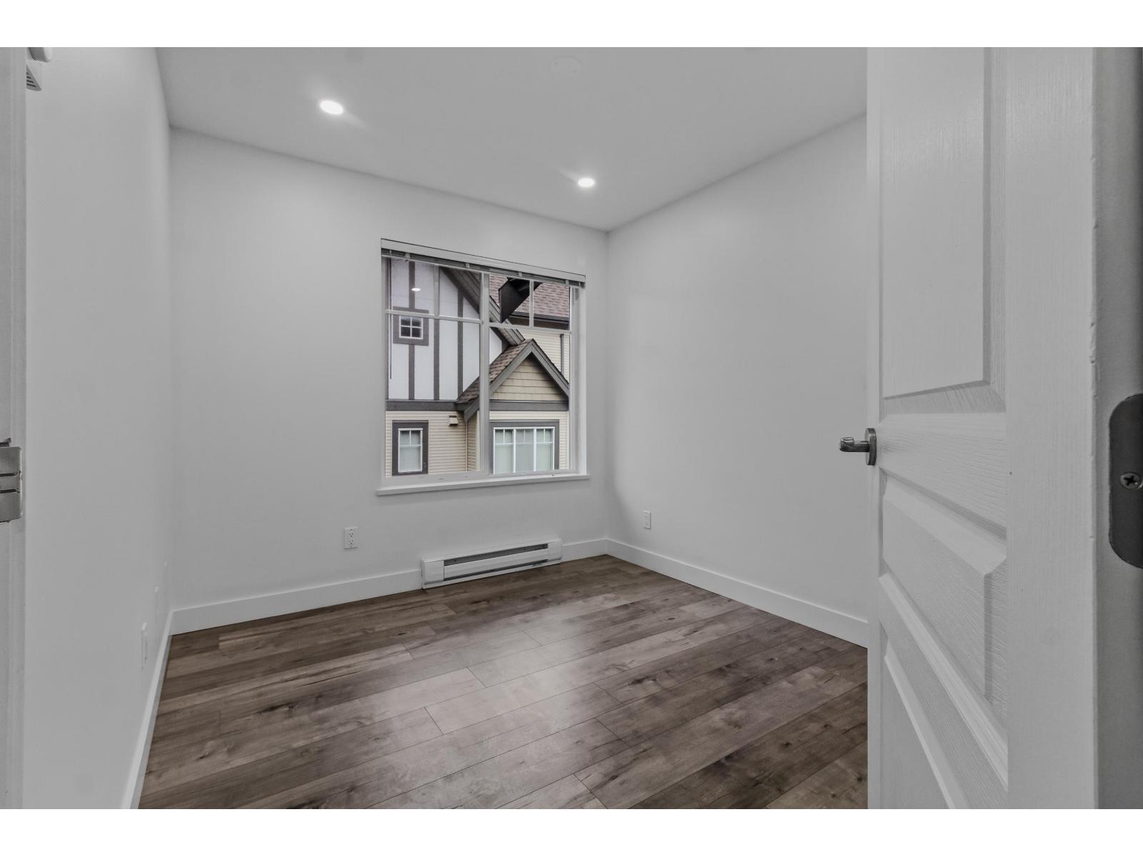 82 20038 70 AVENUE, Langley