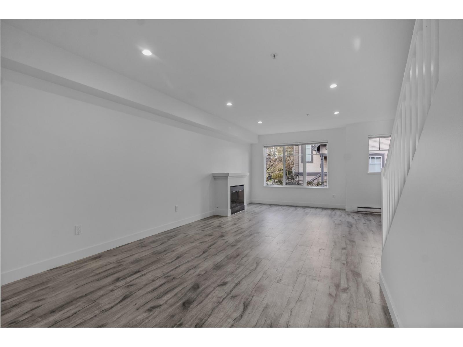 82 20038 70 AVENUE, Langley