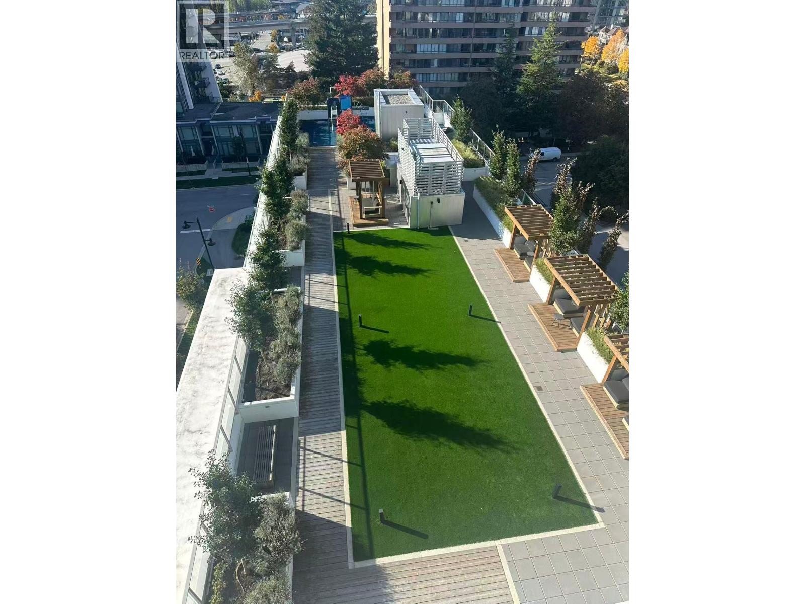 704 555 SYDNEY AVENUE, Coquitlam