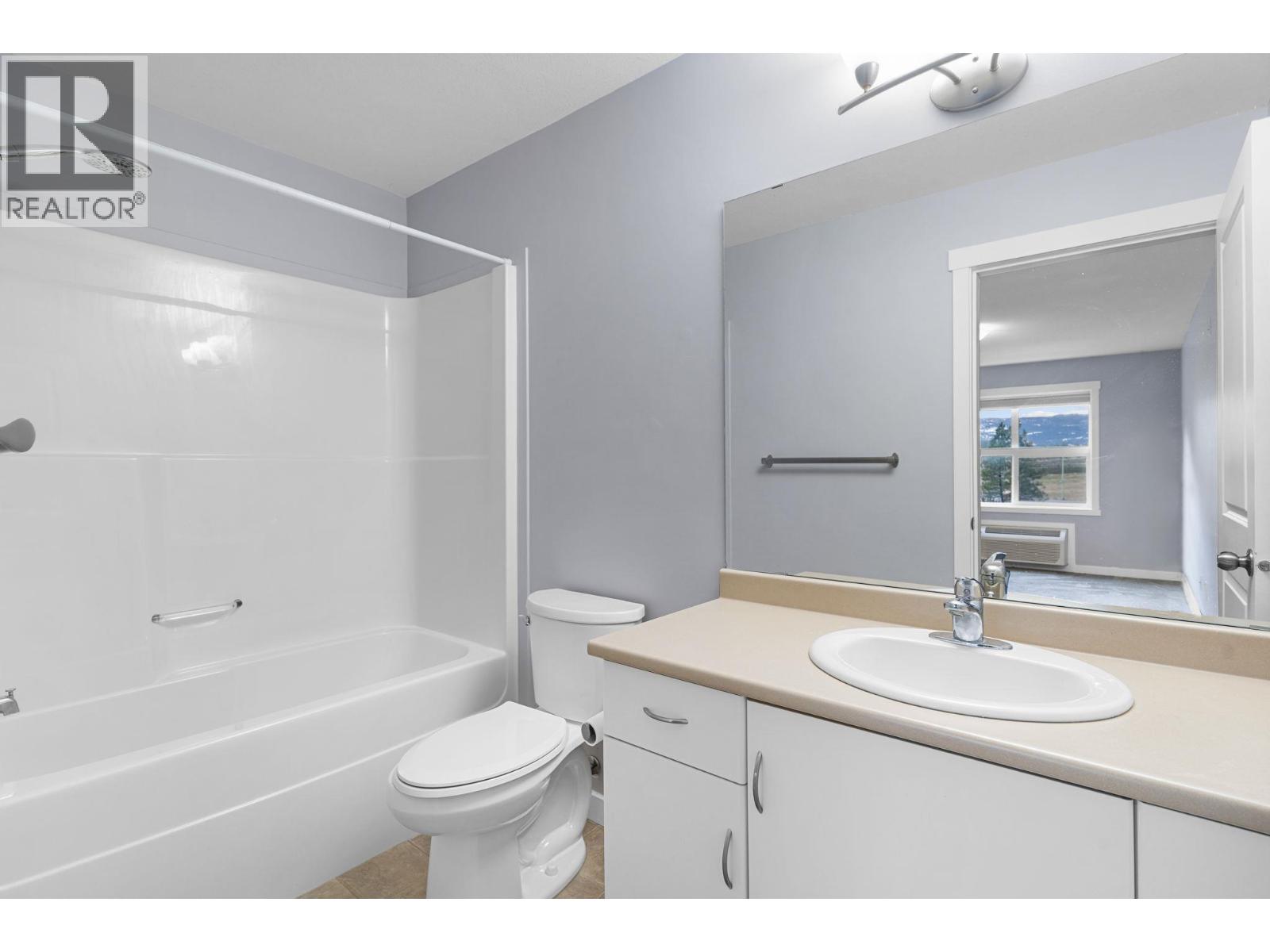 308 1479 Glenmore Road North, Kelowna