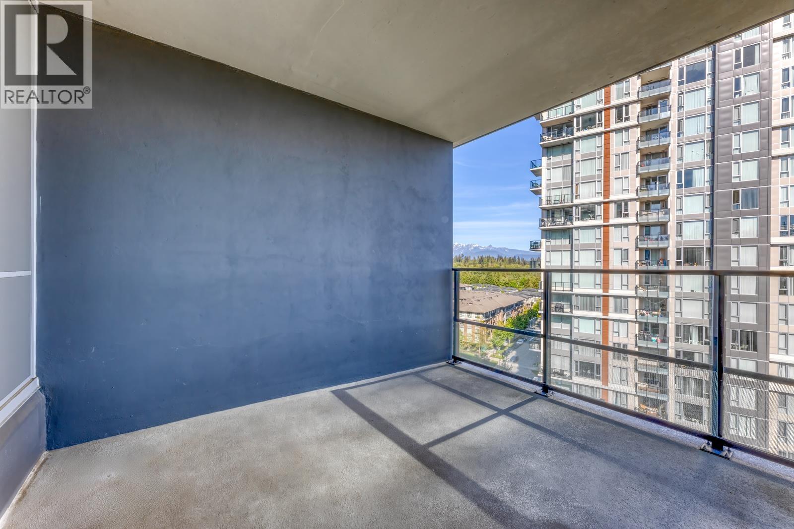 1103 3096 WINDSOR GATE, Coquitlam