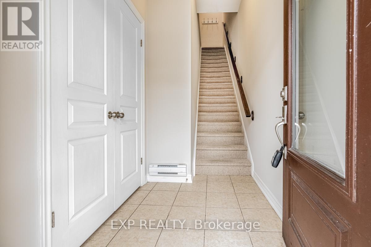 4129 Palermo Common photo 4