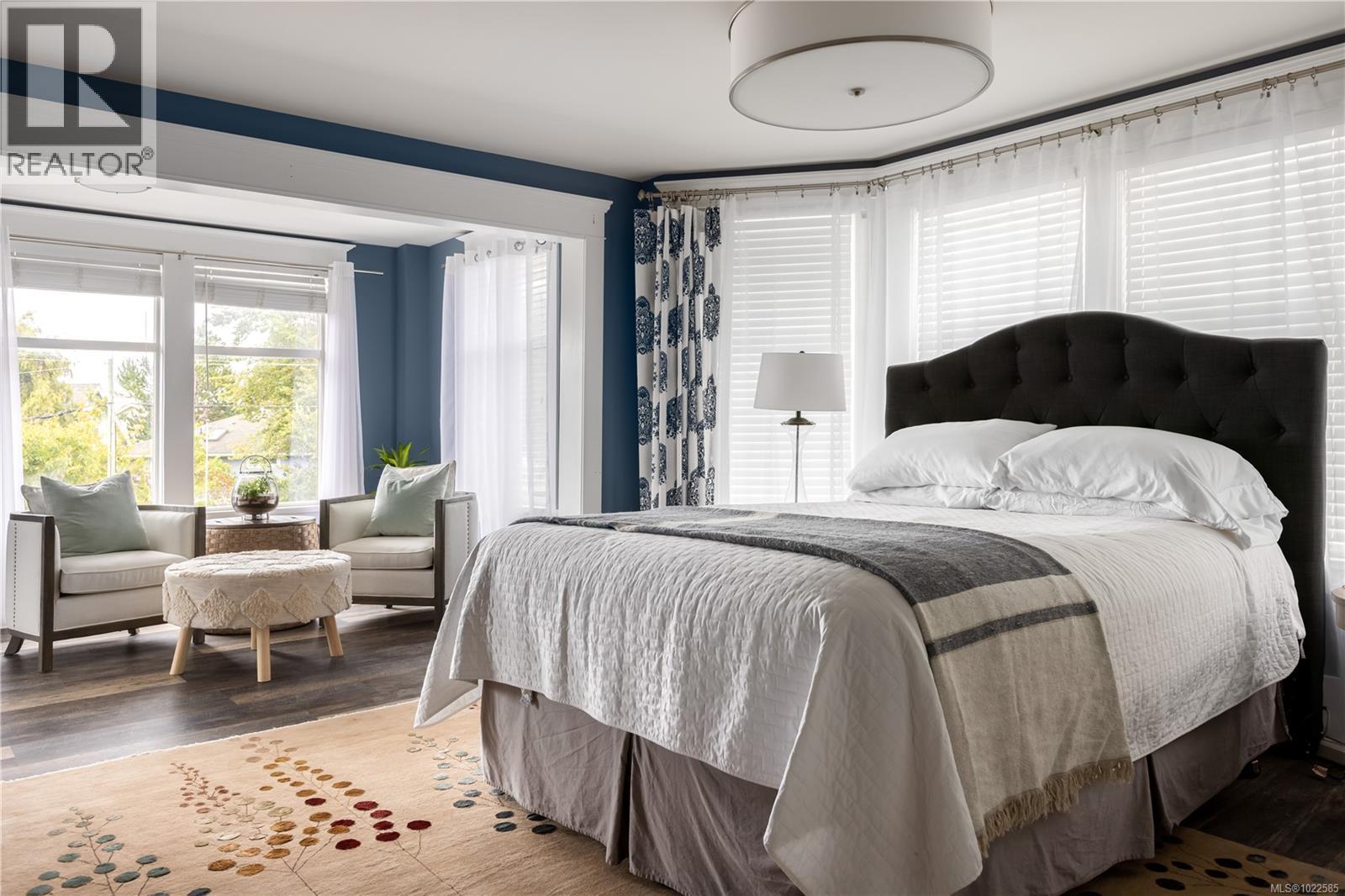  110 Eberts Street, Victoria