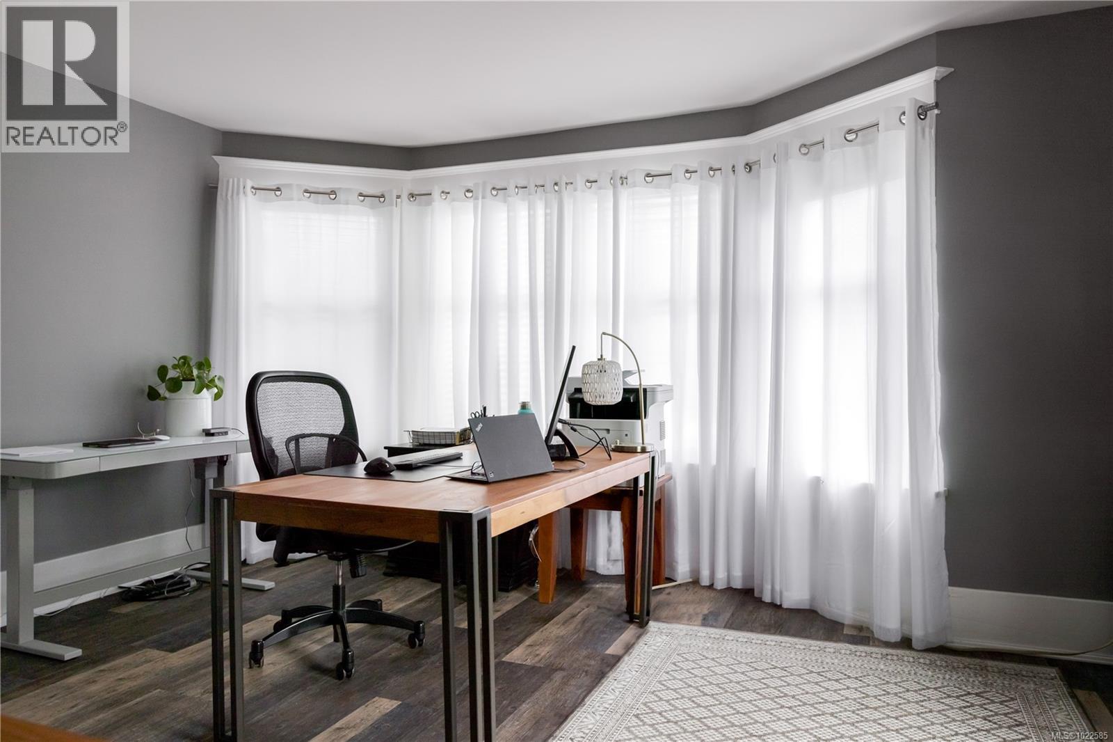  110 Eberts Street, Victoria