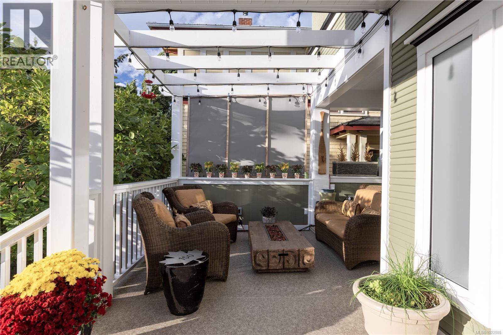  110 Eberts Street, Victoria