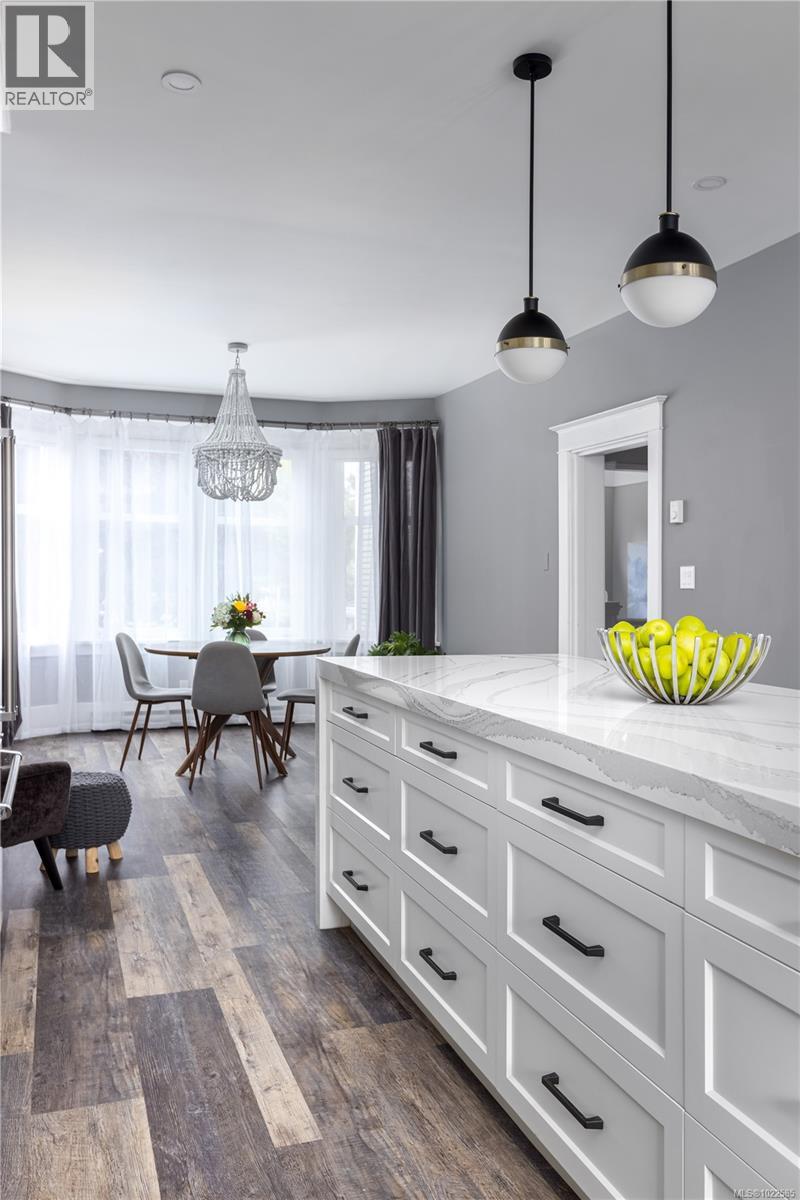  110 Eberts Street, Victoria