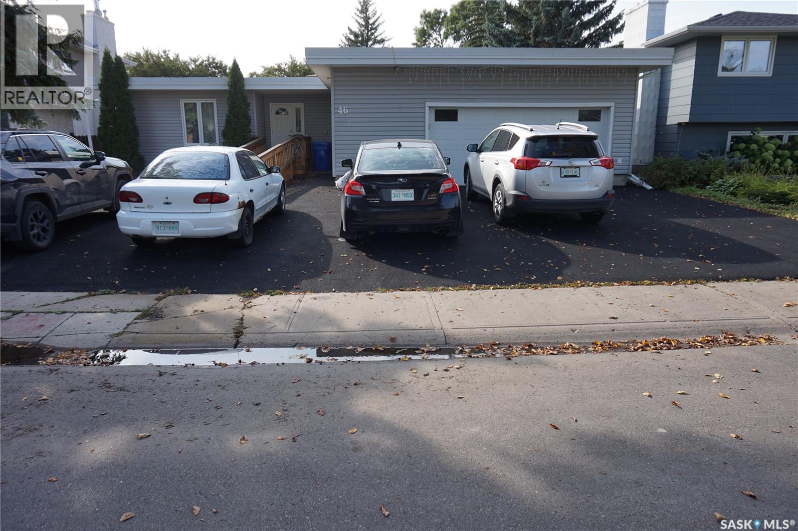 Single Family House Bungalow for Sale in  Rogers PLACE Regina 