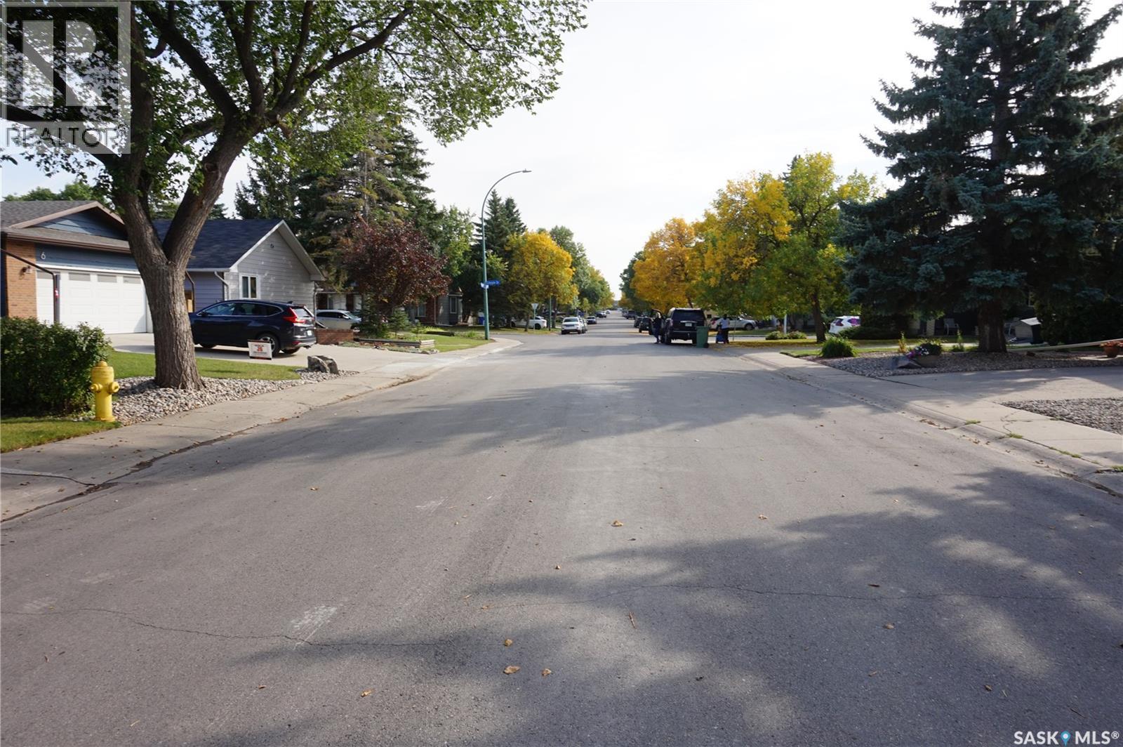 Single Family House Bungalow for Sale in  Rogers PLACE Regina 