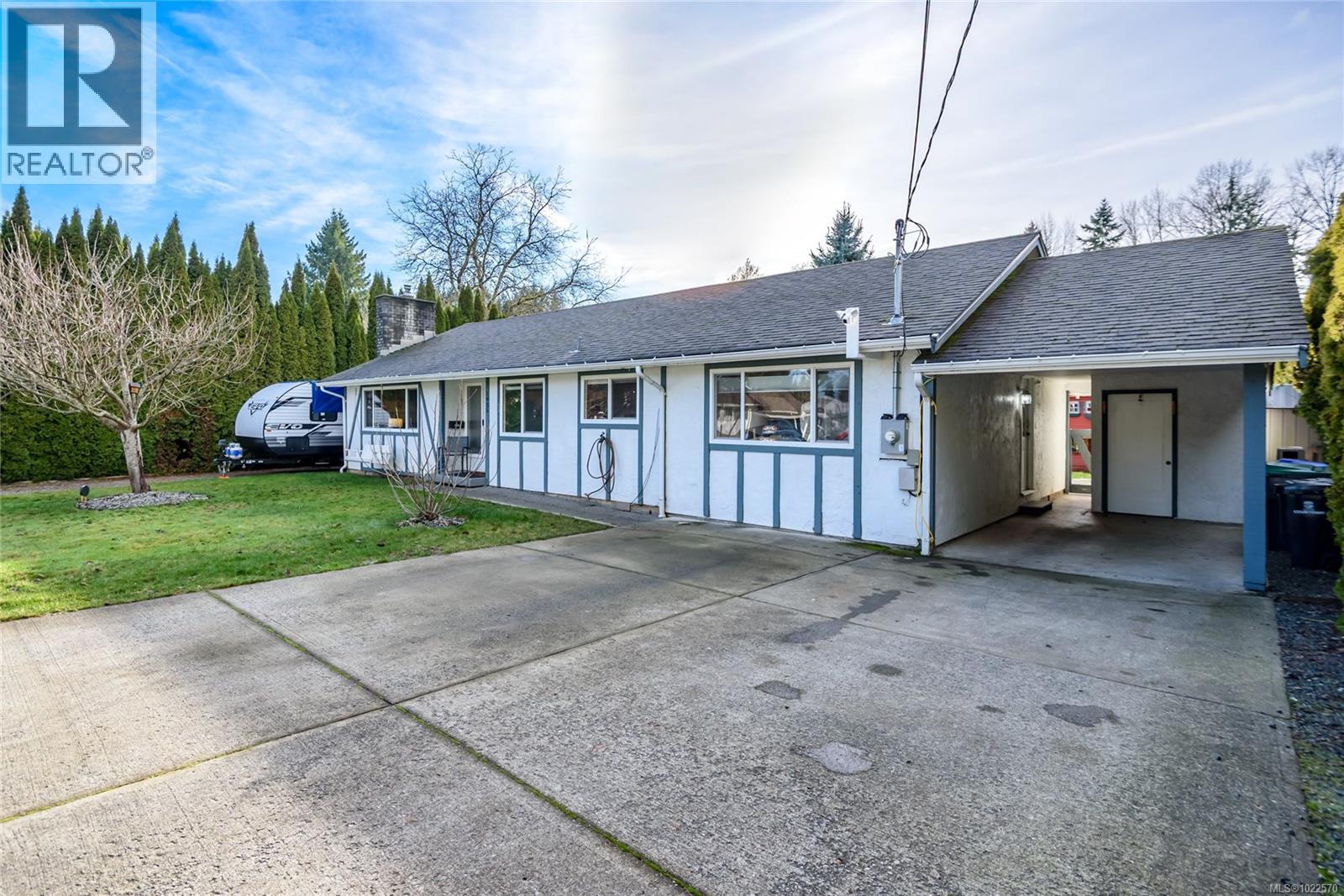 1935 Cousins Ave, Courtenay